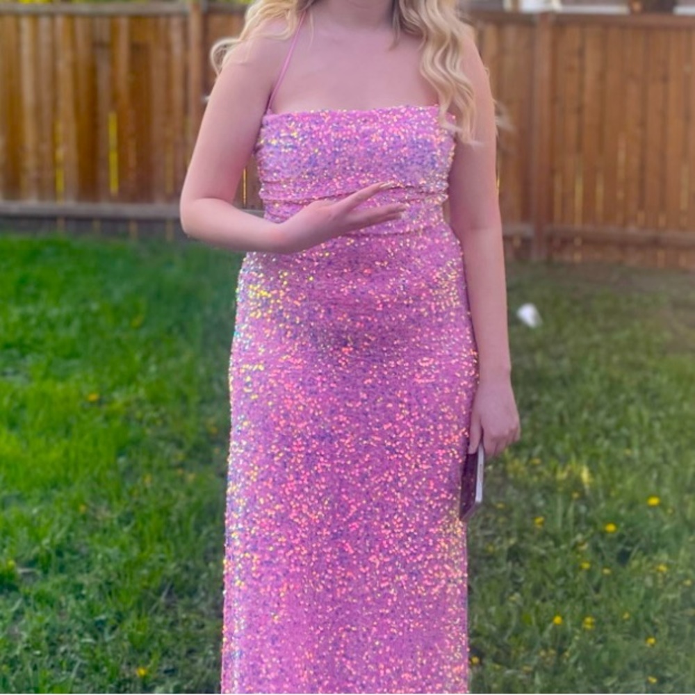 Prom dress that was worn once. Bought from Lucy in the sky